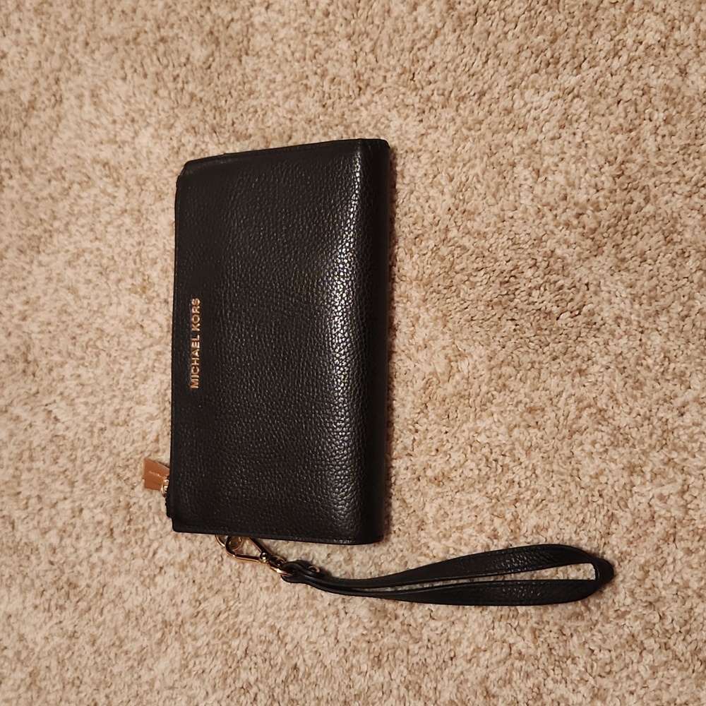 Michael Kors wrislet